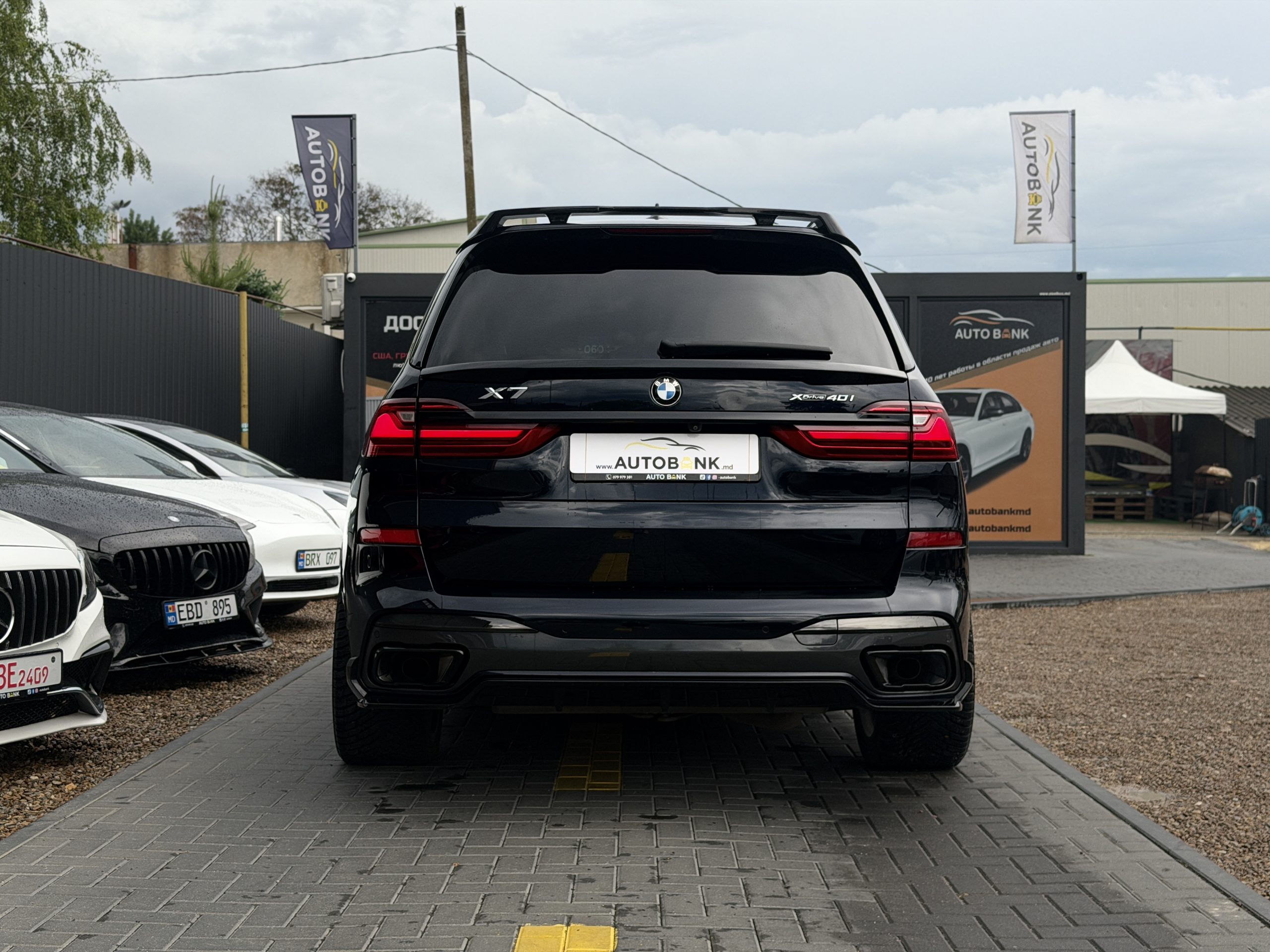BMW X7