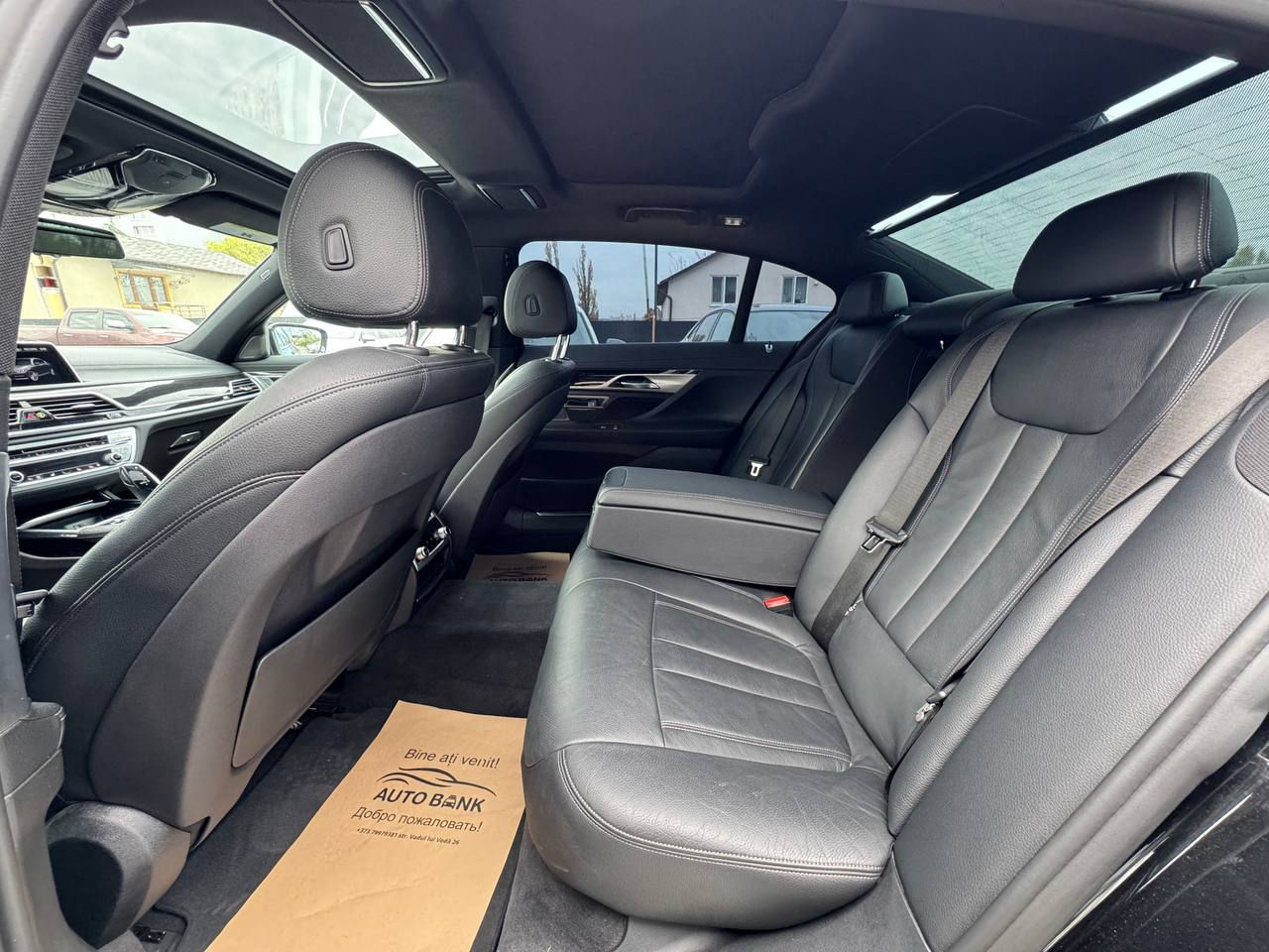 BMW 7 SERIES