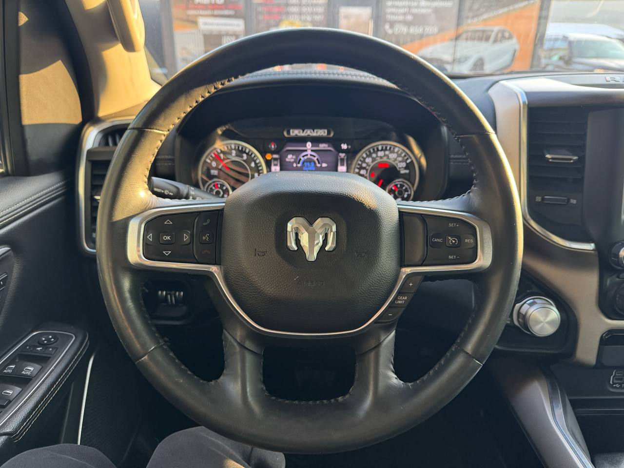 DODGE RAM 1500