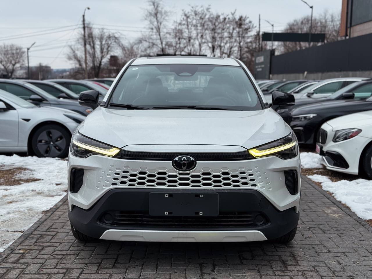 TOYOTA COROLLA CROSS