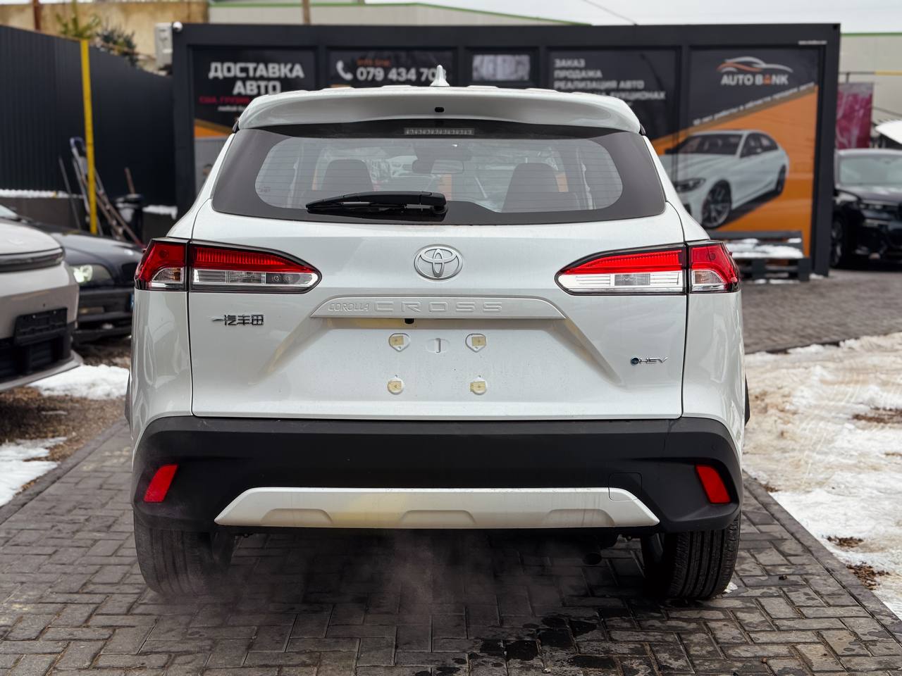 TOYOTA COROLLA CROSS