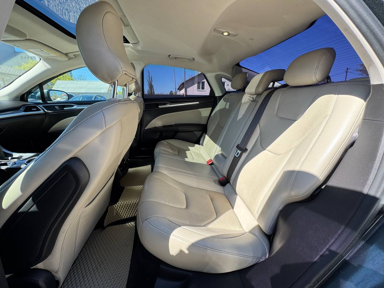FORD FUSION