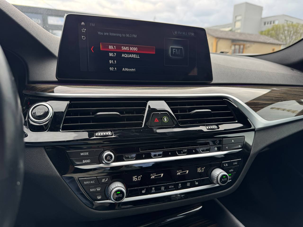 BMW 5 SERIES