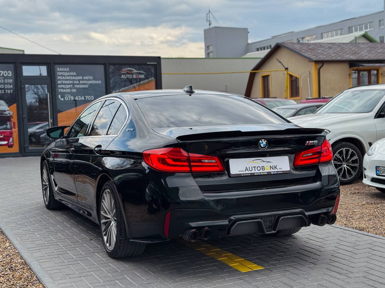 BMW 5 SERIES