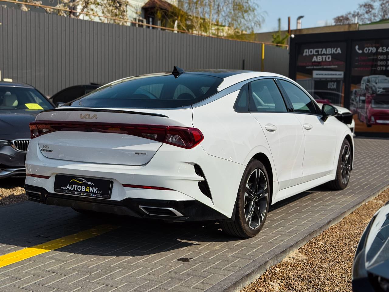 KIA K5