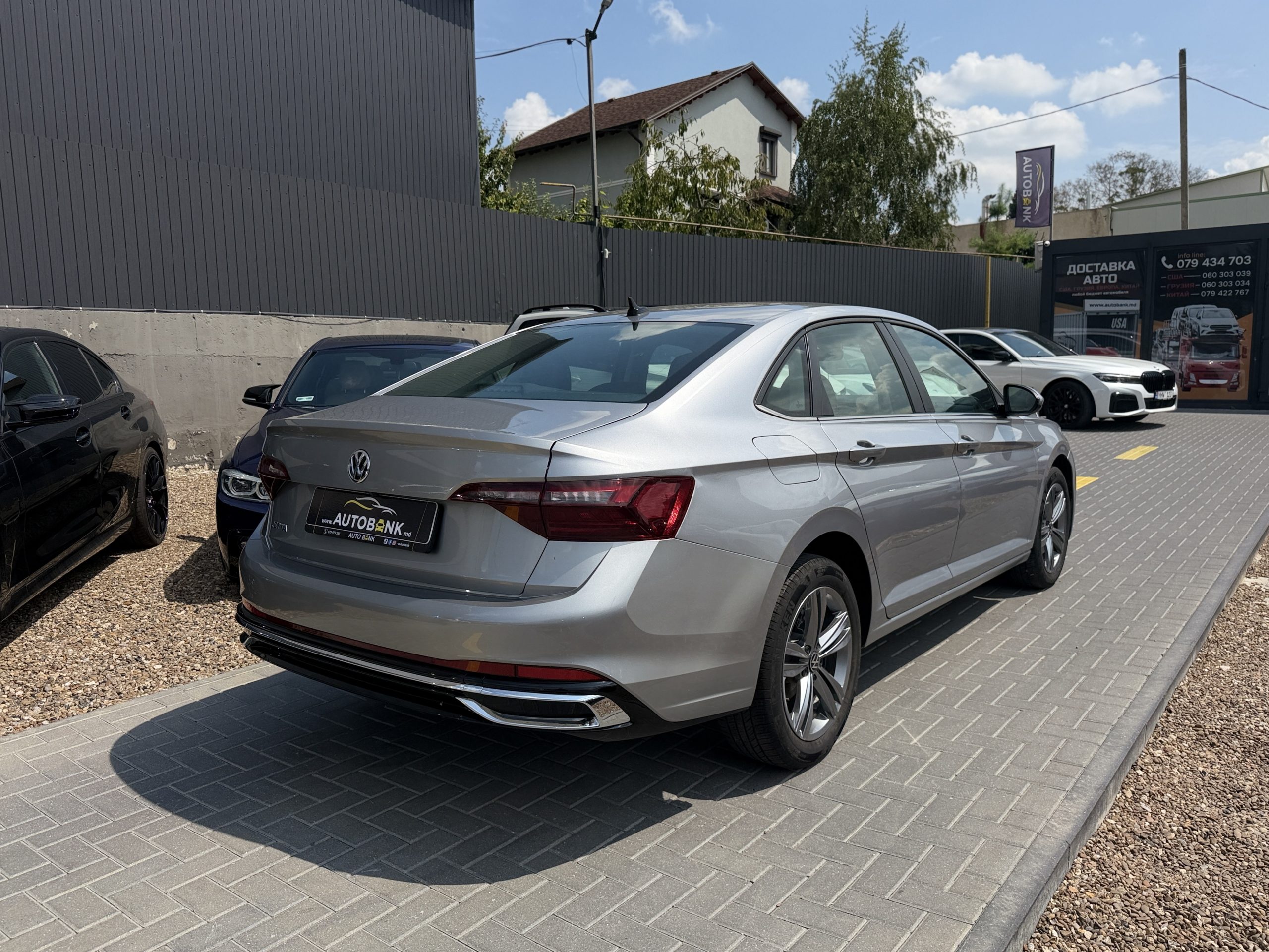 VOLKSWAGEN JETTA 2024