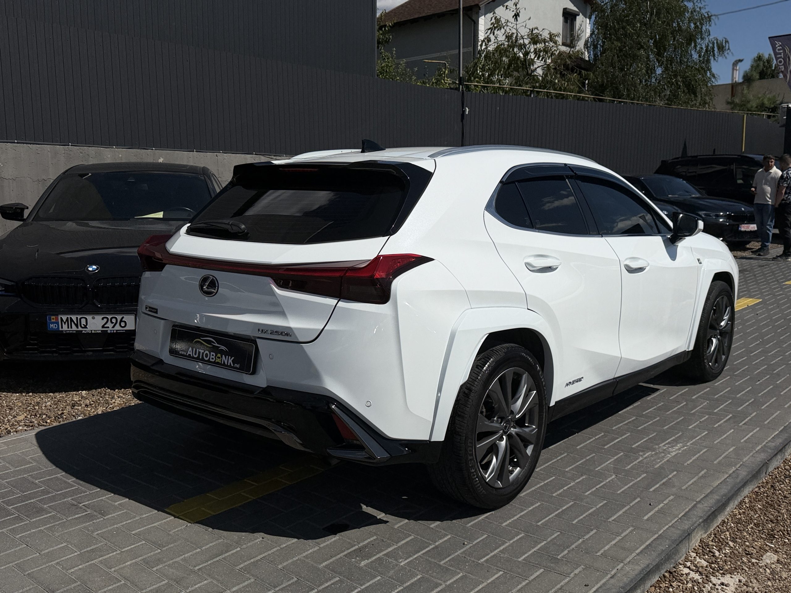 LEXUS UX 250H 2020