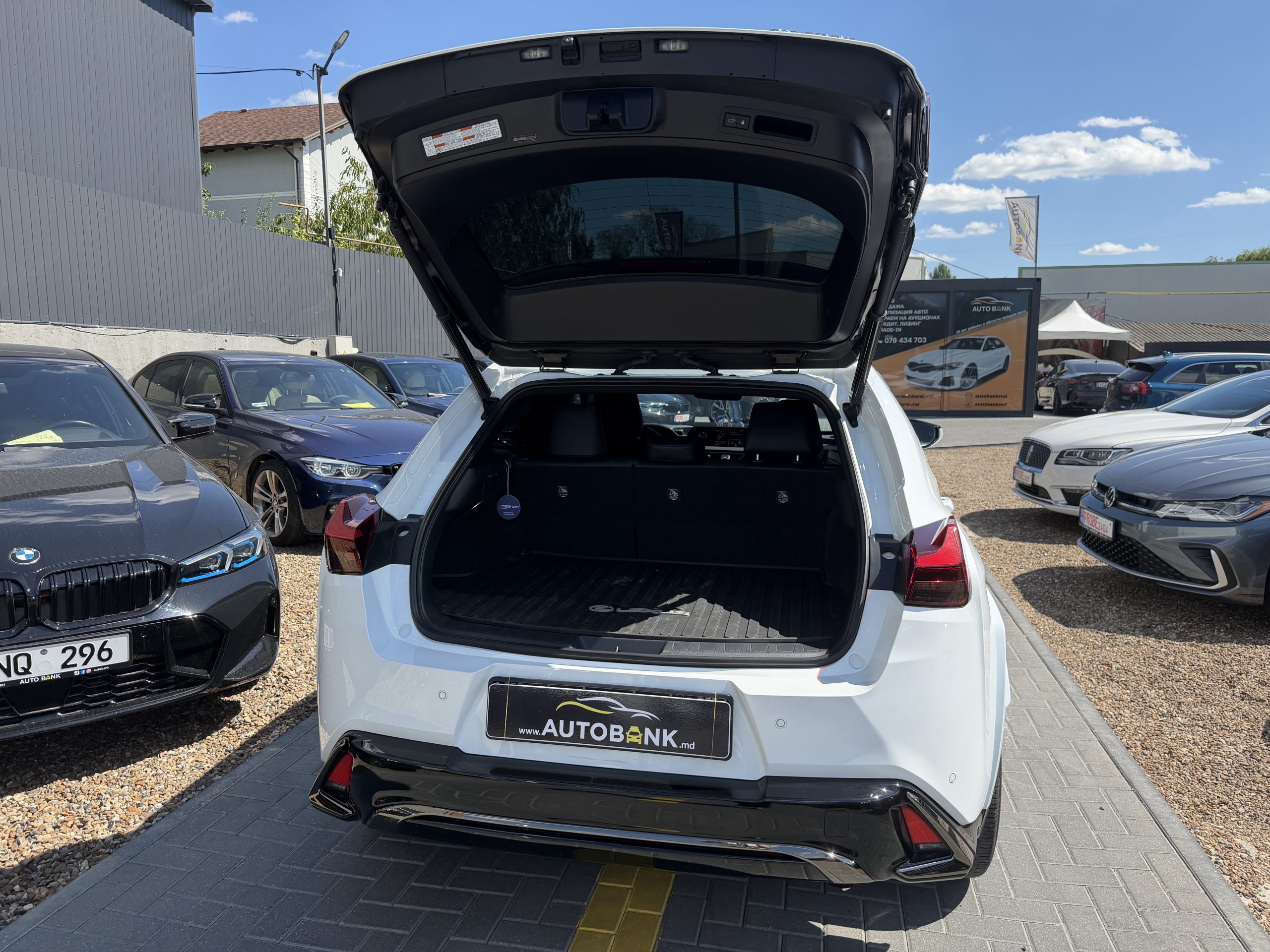 LEXUS UX 250H 2020