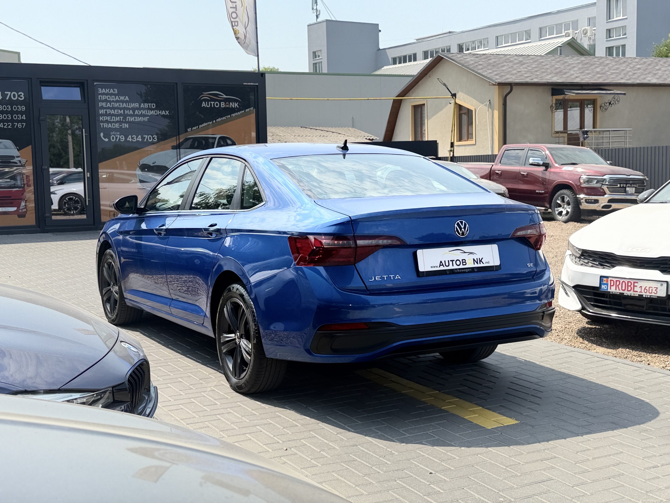 VOLKSWAGEN JETTA 2024