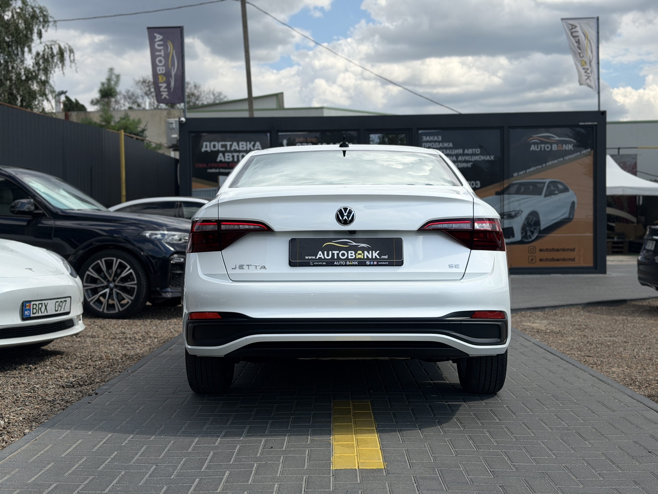 VOLKSWAGEN JETTA 2023