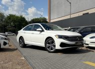 VOLKSWAGEN JETTA 2023