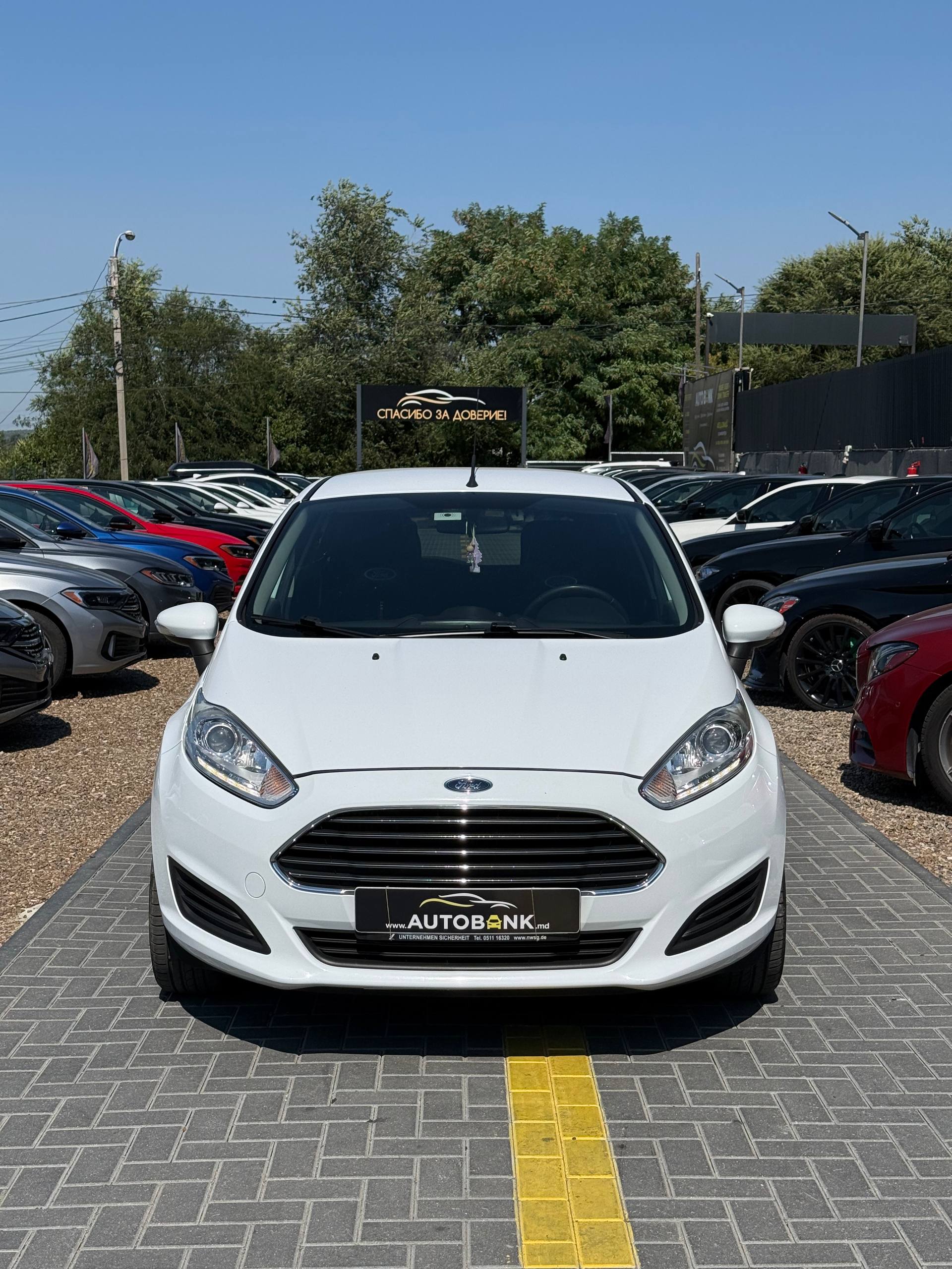 FORD FIESTA 2015