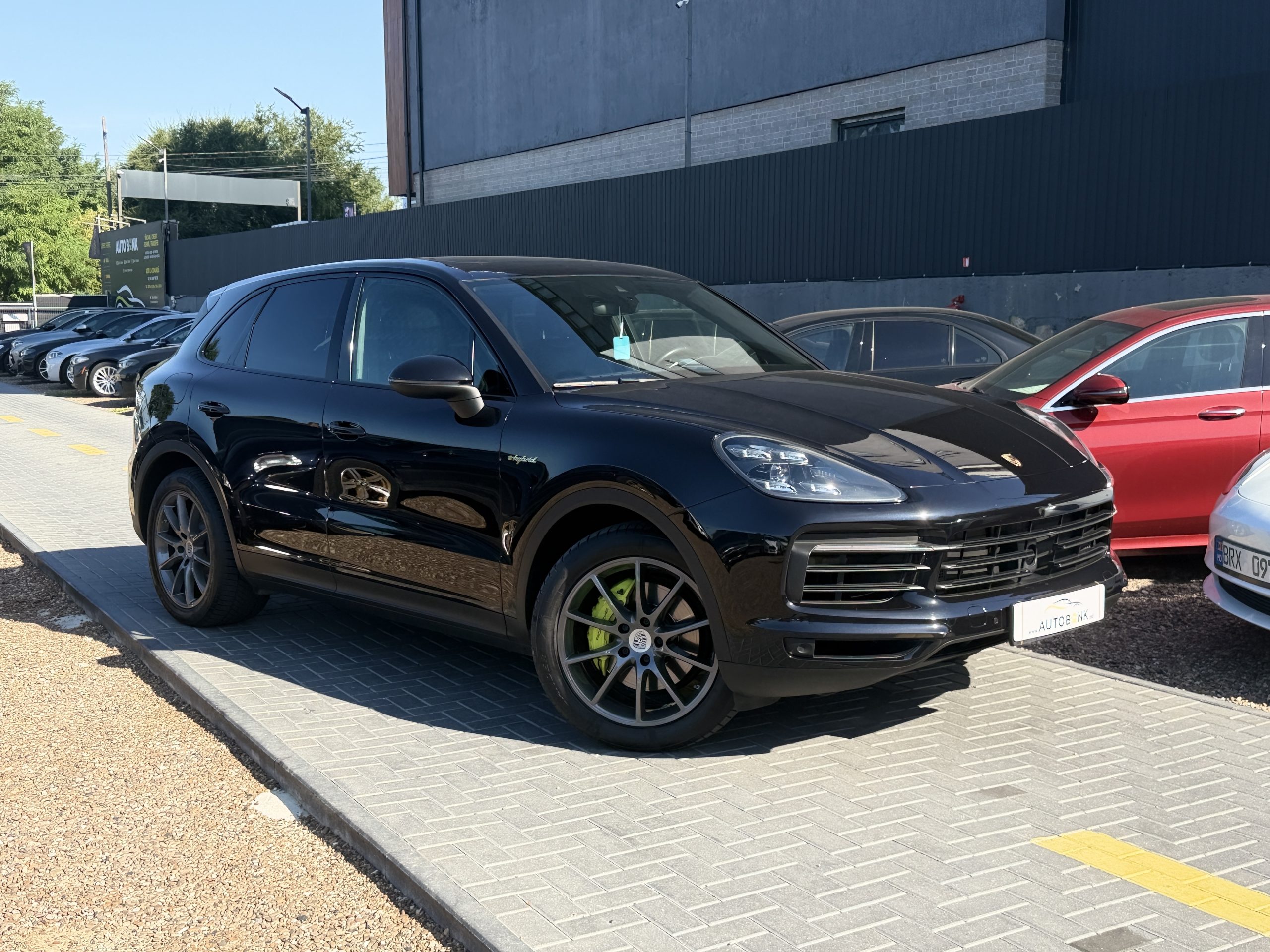 PORSCHE CAYENNE 2018