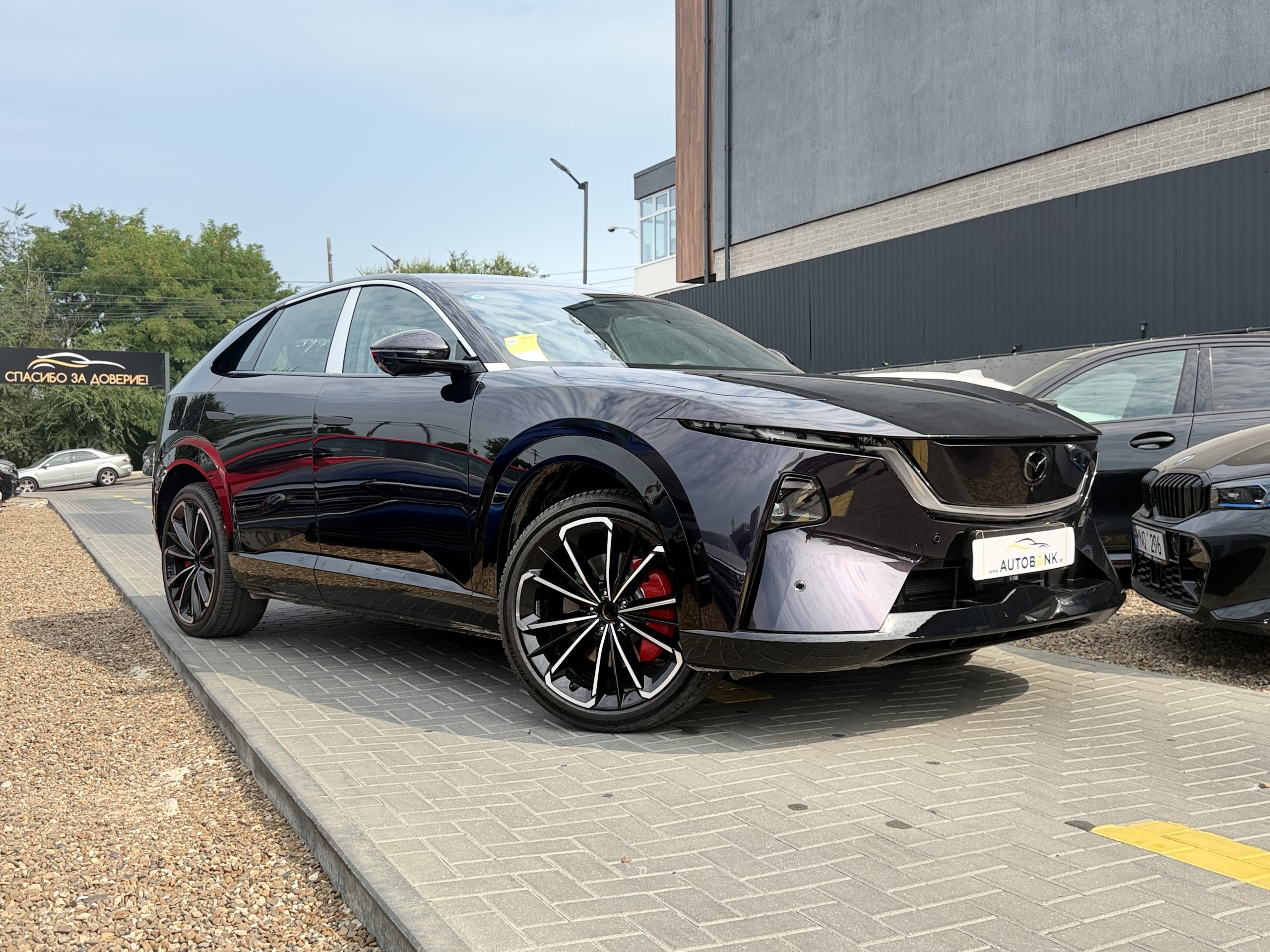 MAZDA EZ-60 2026