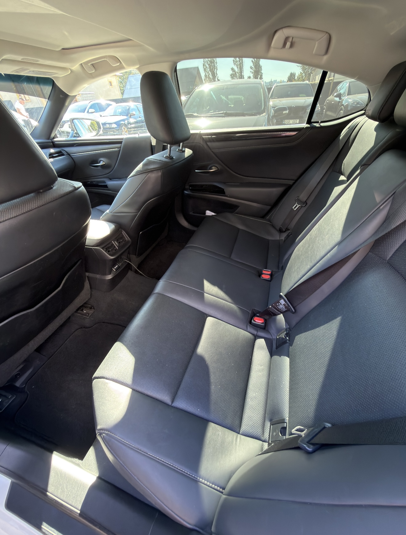 LEXUS ES 2022
