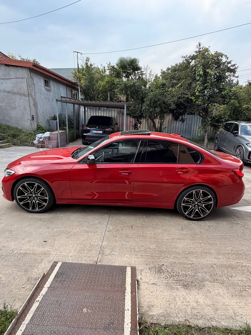 BMW 330I 2019