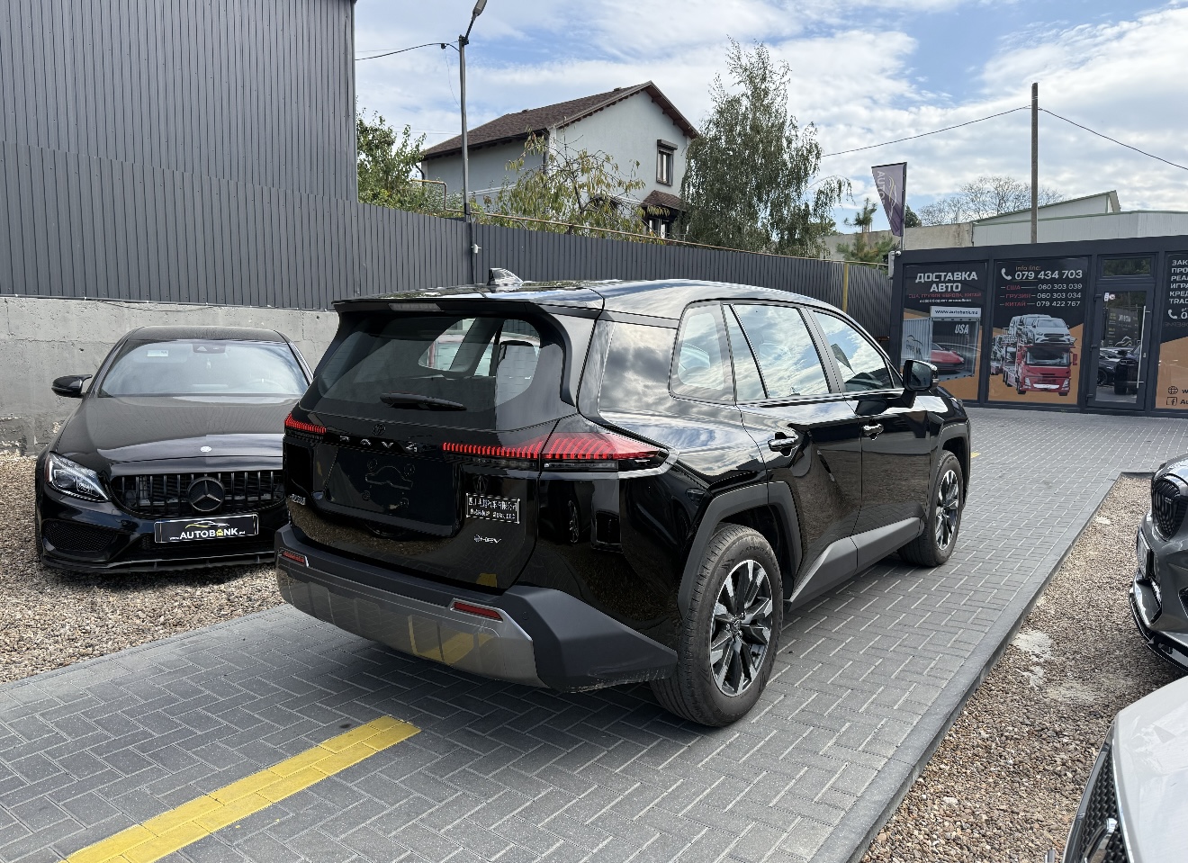 TOYOTA RAV 4 2026